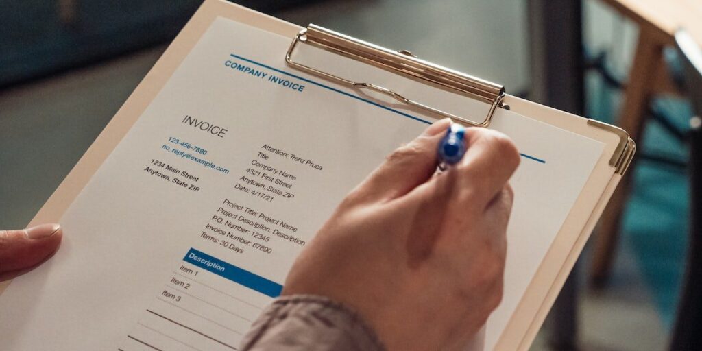 How to invoice so you actually get paid 1.jpg