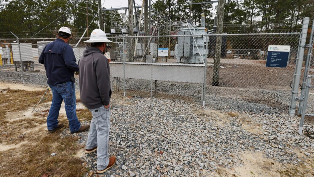 2022 12 04t221541z 2098776096 rc28zx9dgczx rtrmadp 3 north carolina energy kvbmfi.jpeg