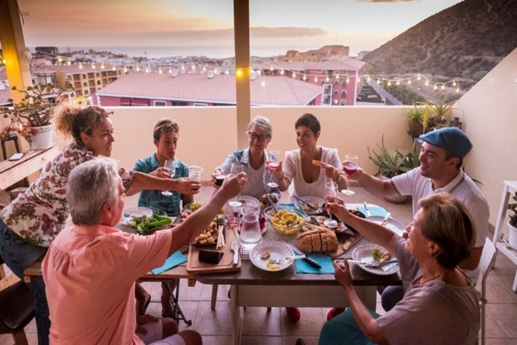 Event ideas to attract guests to your restaurant.jpg