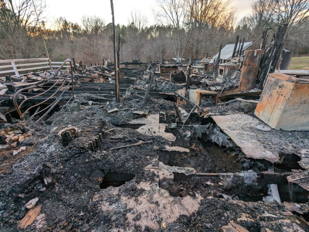 Pxl 20230106 222607707.jpg