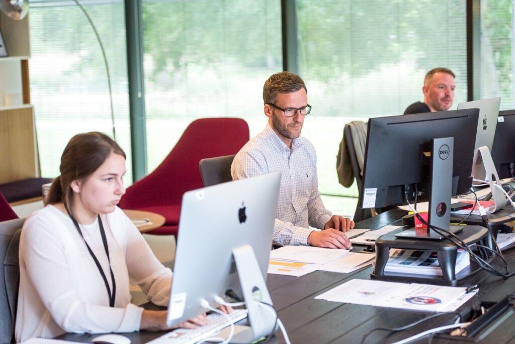 How to improve your customer experience using dxp.jpg